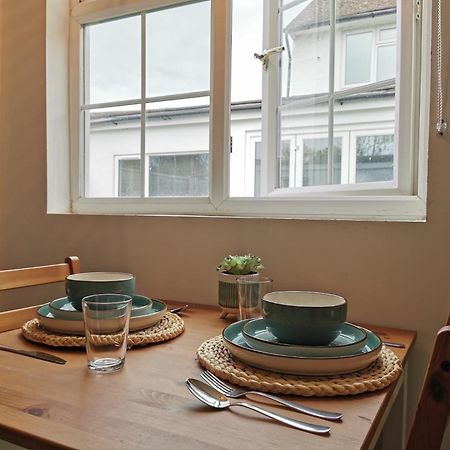 Cosy Studio In Havant! Near A3 And Staunton Country Park Екстериор снимка