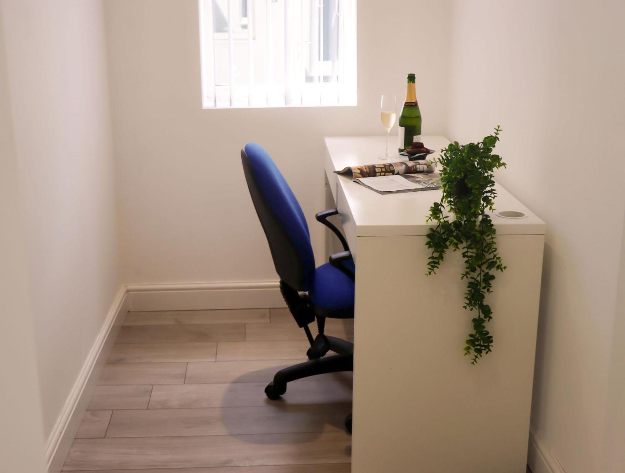 Cosy Studio In Havant! Near A3 And Staunton Country Park Екстериор снимка
