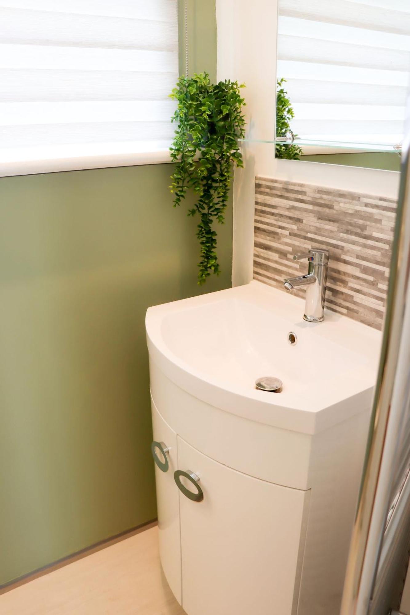 Cosy Studio In Havant! Near A3 And Staunton Country Park Екстериор снимка