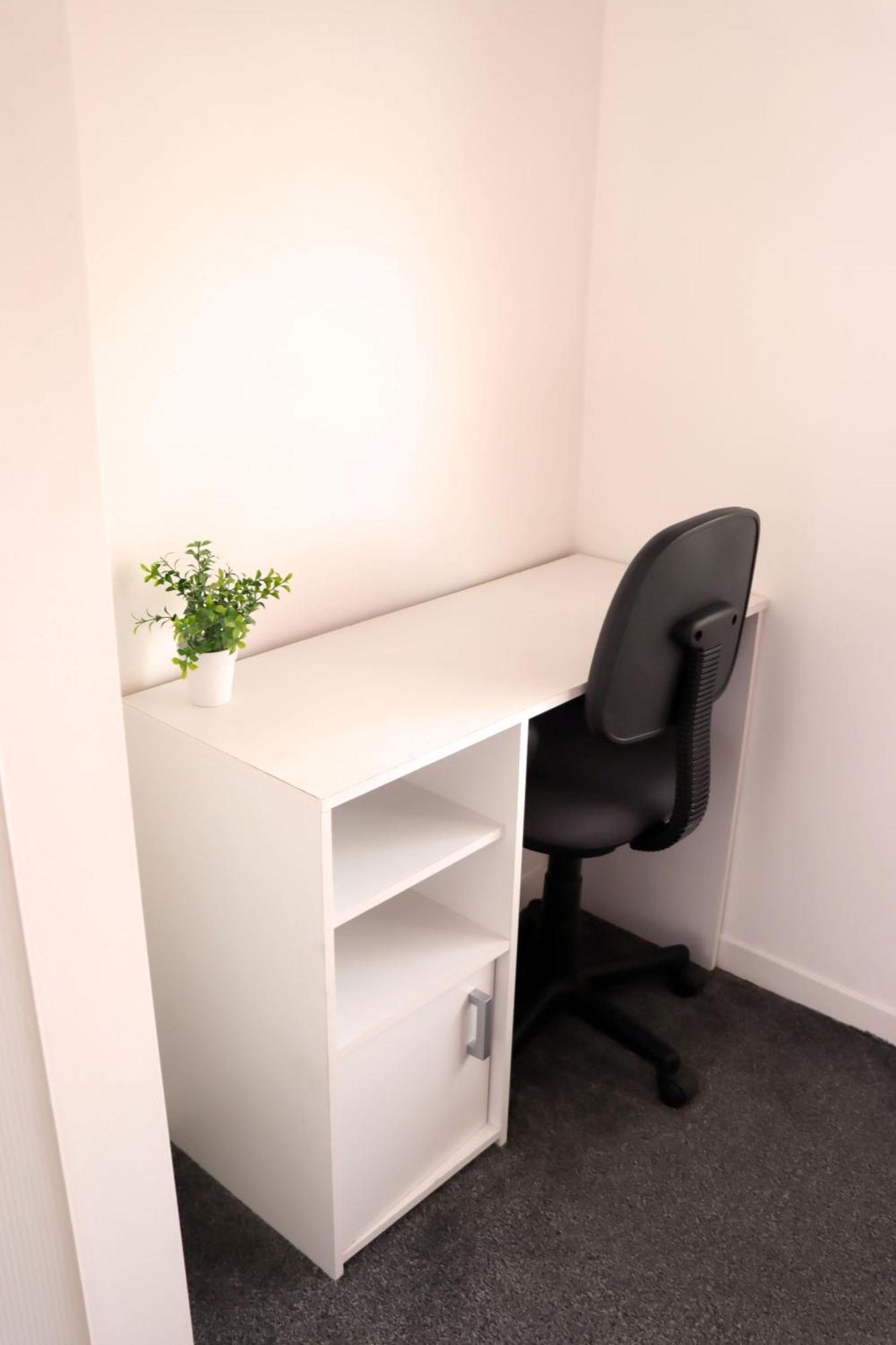 Cosy Studio In Havant! Near A3 And Staunton Country Park Екстериор снимка